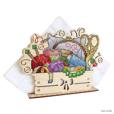 Набор для вышивания на деревянной основе "Рукодельный уголок" (130х170 мм) — фото, картинка